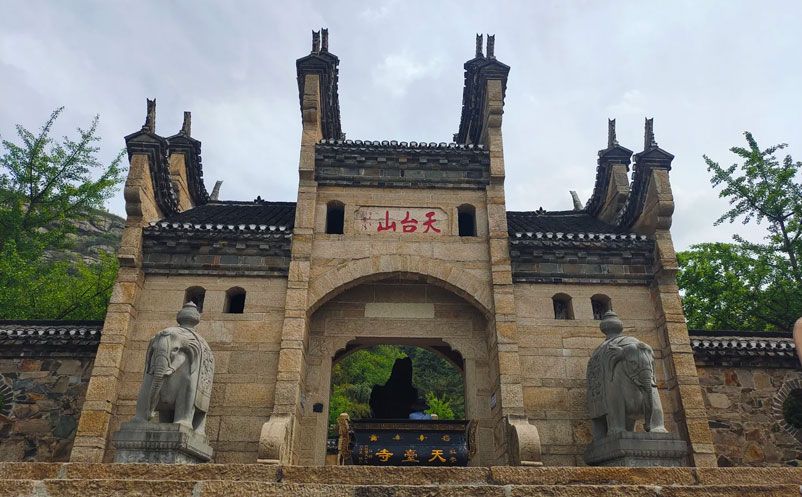 红安县天台山风景区应用极悦注册智慧票务系统方案